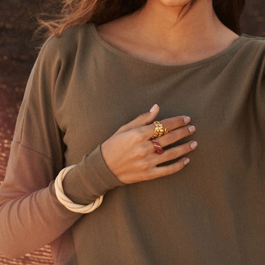 Burgundy Diana ring