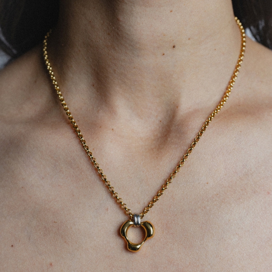 Collier Loops pendant